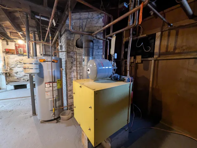 $349,900 | 56 Woodland Street, Claremont, NH 03743