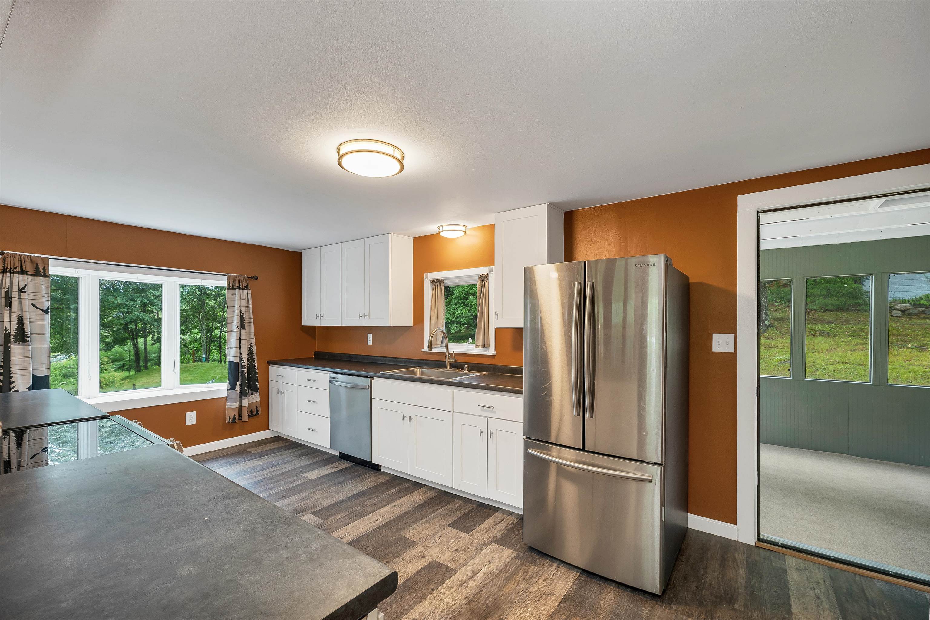 91 Oak Hill Road Concord, NH 03301 - Photo 10 of 60 Gallery Image 10