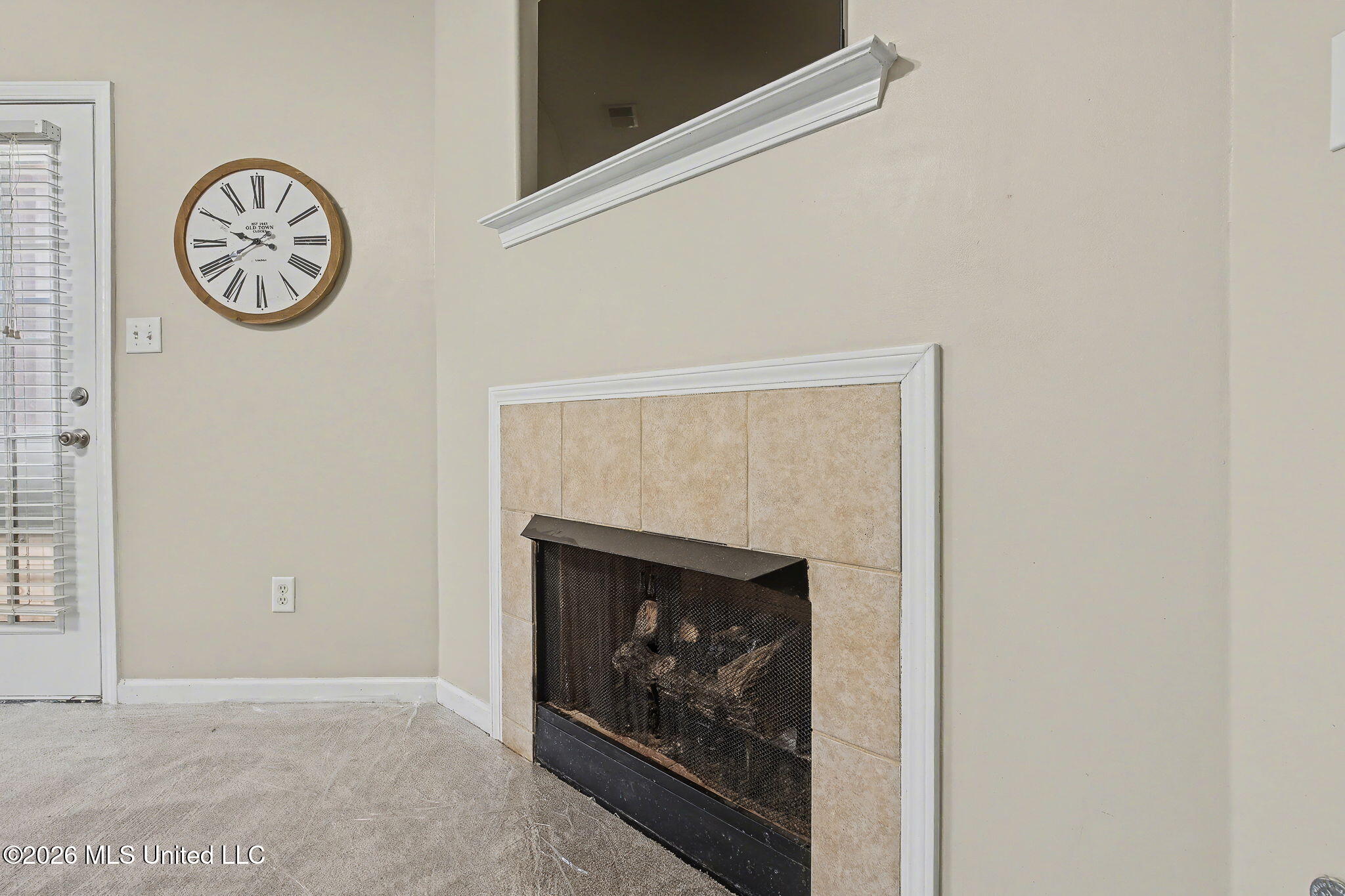 9450 Stone Point Drive Olive Branch, MS 38654 - Photo 11 of 47 12-web-or-mls-9450 Stone Point Dr-11