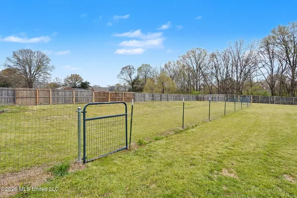 $329,900 | 9450 Stone Point Drive, Olive Branch, MS 38654