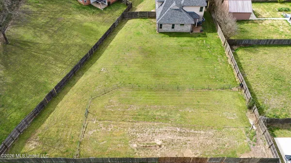 $329,900 | 9450 Stone Point Drive, Olive Branch, MS 38654