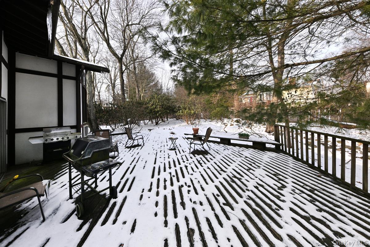11 Lomond Avenue Chestnut Ridge, NY 10977 - Photo 23 of 26 Snow covered deck featuring grilling area