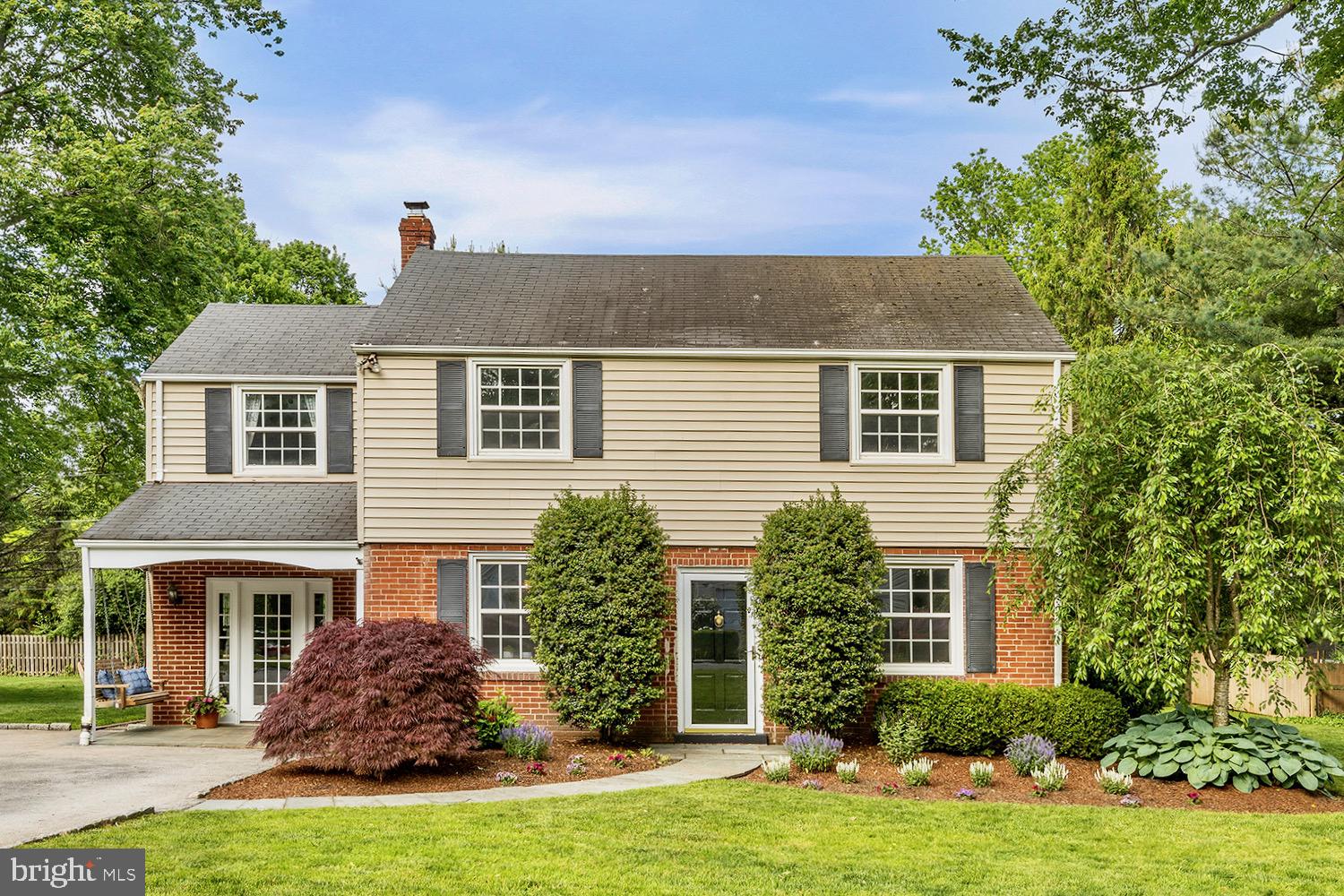 231 Sunset Road Wayne, PA 19087 - Photo 1 of 31 Welcome home!