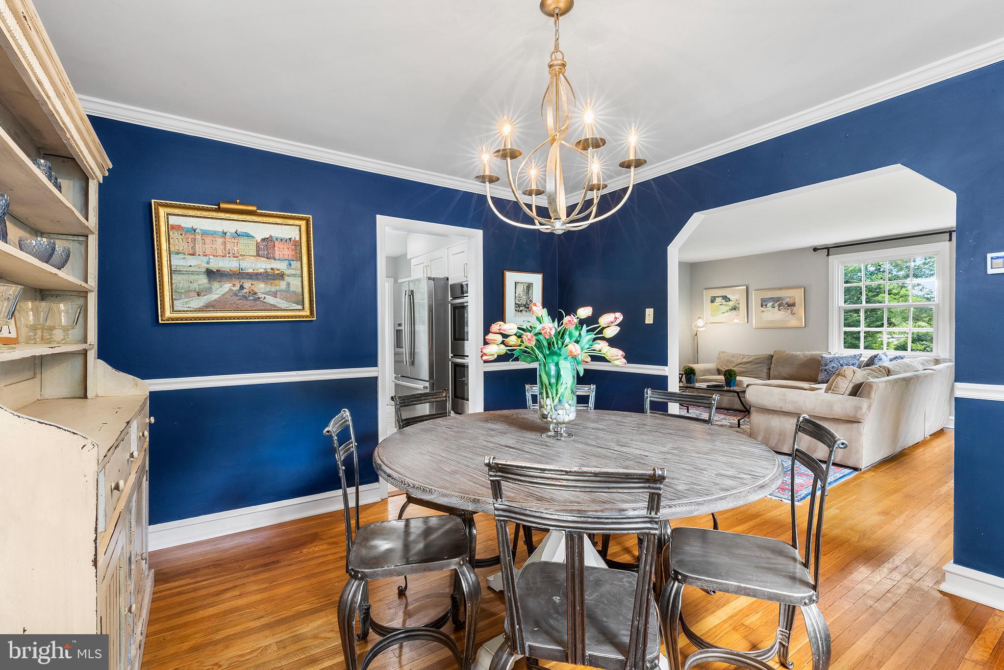 231 Sunset Road Wayne, PA 19087 - Photo 15 of 31 Handsome Dining Room