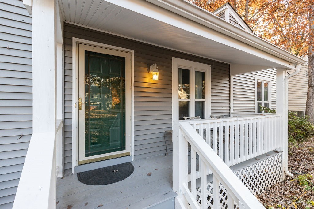 913 Spirea Road Chesterfield, VA 23236 - Photo 2 of 31 Gallery Image 2