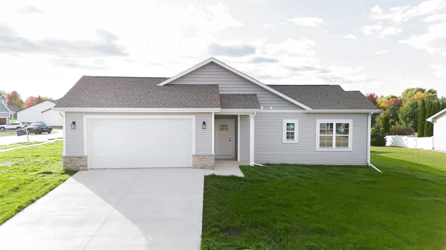 $364,900 | 877 Red Hawk Drive, Milton, WI 53563