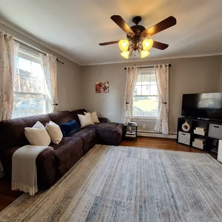 $490,000 | 83 Chestnut Street, Gardner, MA 01440