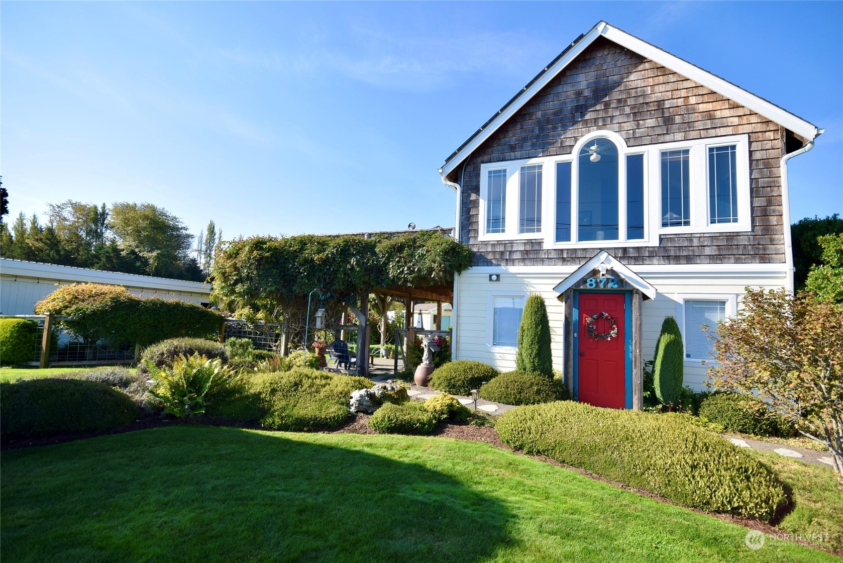 872 3 Crabs Road Sequim, WA 98382 - Photo 1 of 40 Gallery Image 1