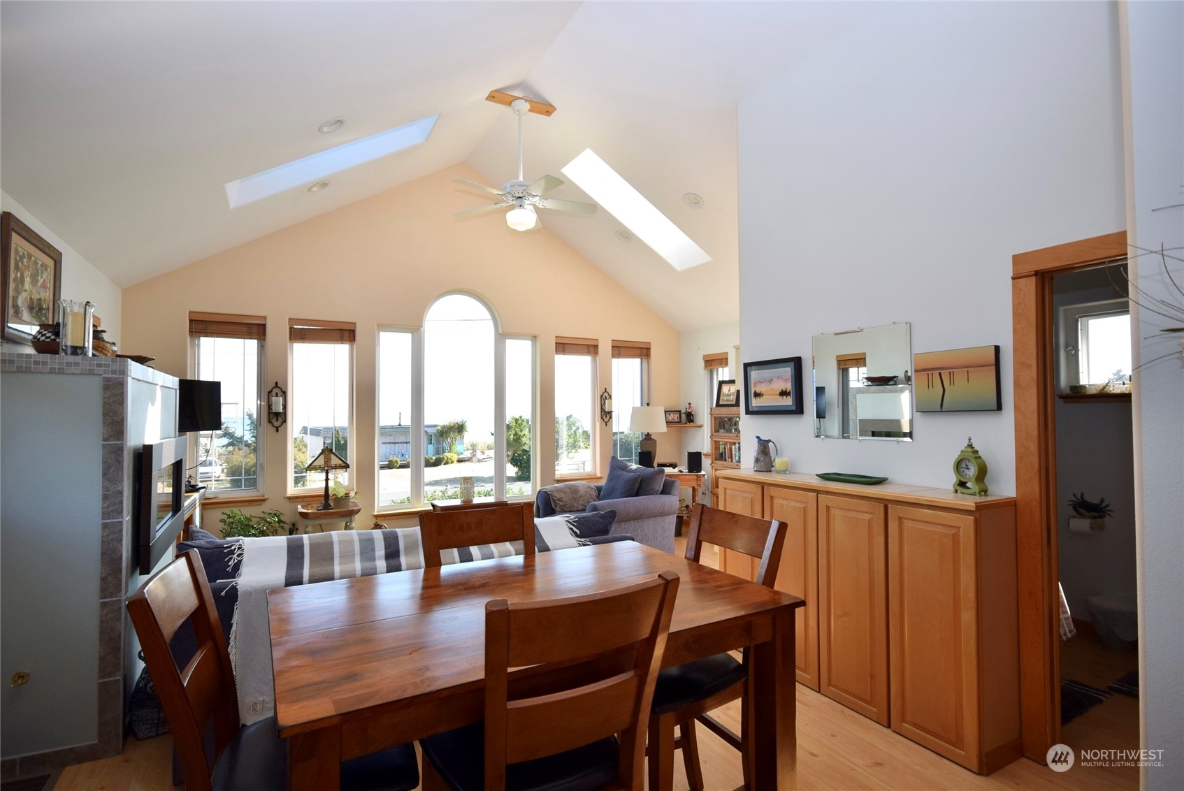 872 3 Crabs Road Sequim, WA 98382 - Photo 20 of 40 Gallery Image 20