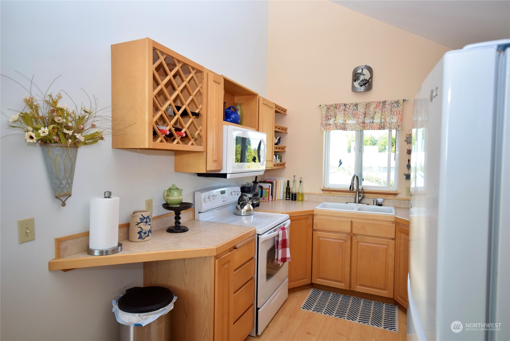 872 3 Crabs Road Sequim, WA 98382 - Photo 22 of 40 Gallery Image 22