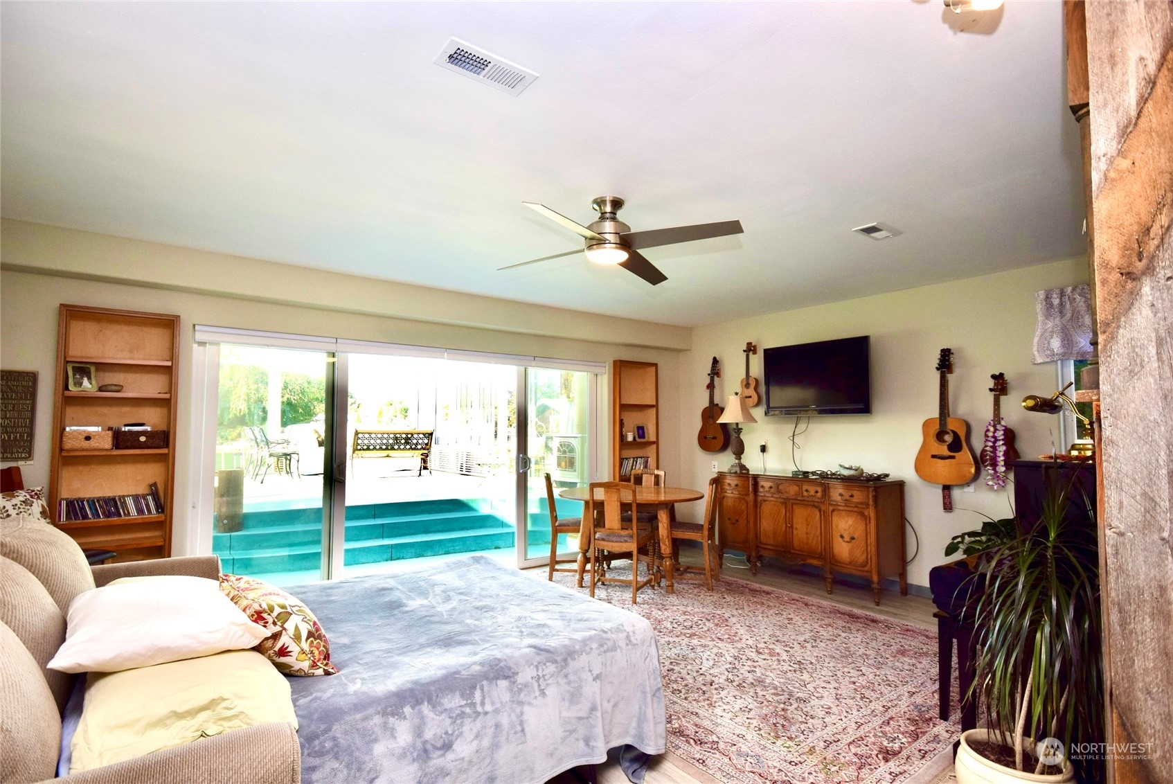 872 3 Crabs Road Sequim, WA 98382 - Photo 25 of 40 Gallery Image 25
