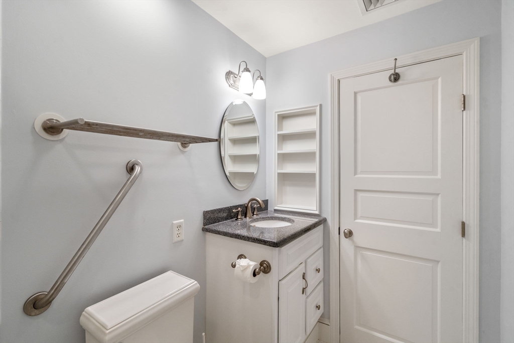 63 Garden Road, Unit G2 Wellesley, MA 02481 - Photo 17 of 22