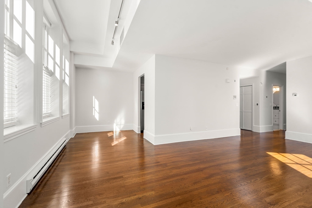 63 Garden Road, Unit G2 Wellesley, MA 02481 - Photo 6 of 22