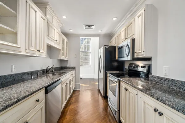 $1,195,000 | 63 Garden Road, Unit G2, Wellesley, MA 02481