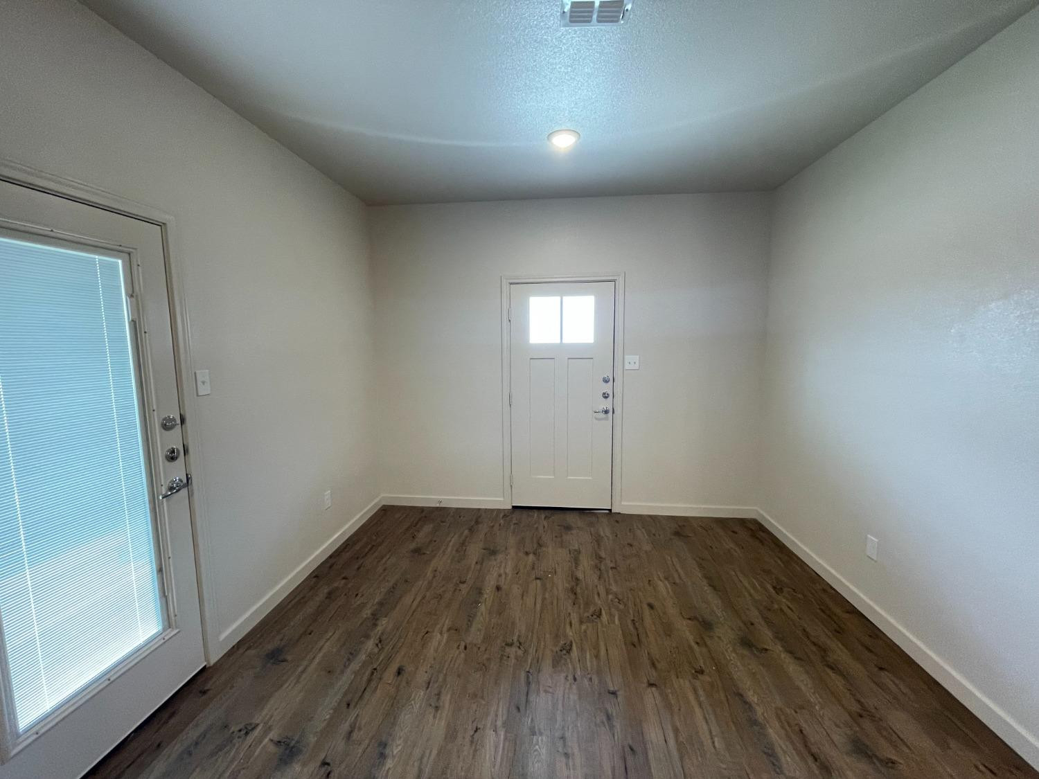 10902 Aberdeen Avenue Lubbock, TX 79424 - Photo 2 of 15 Photo 2