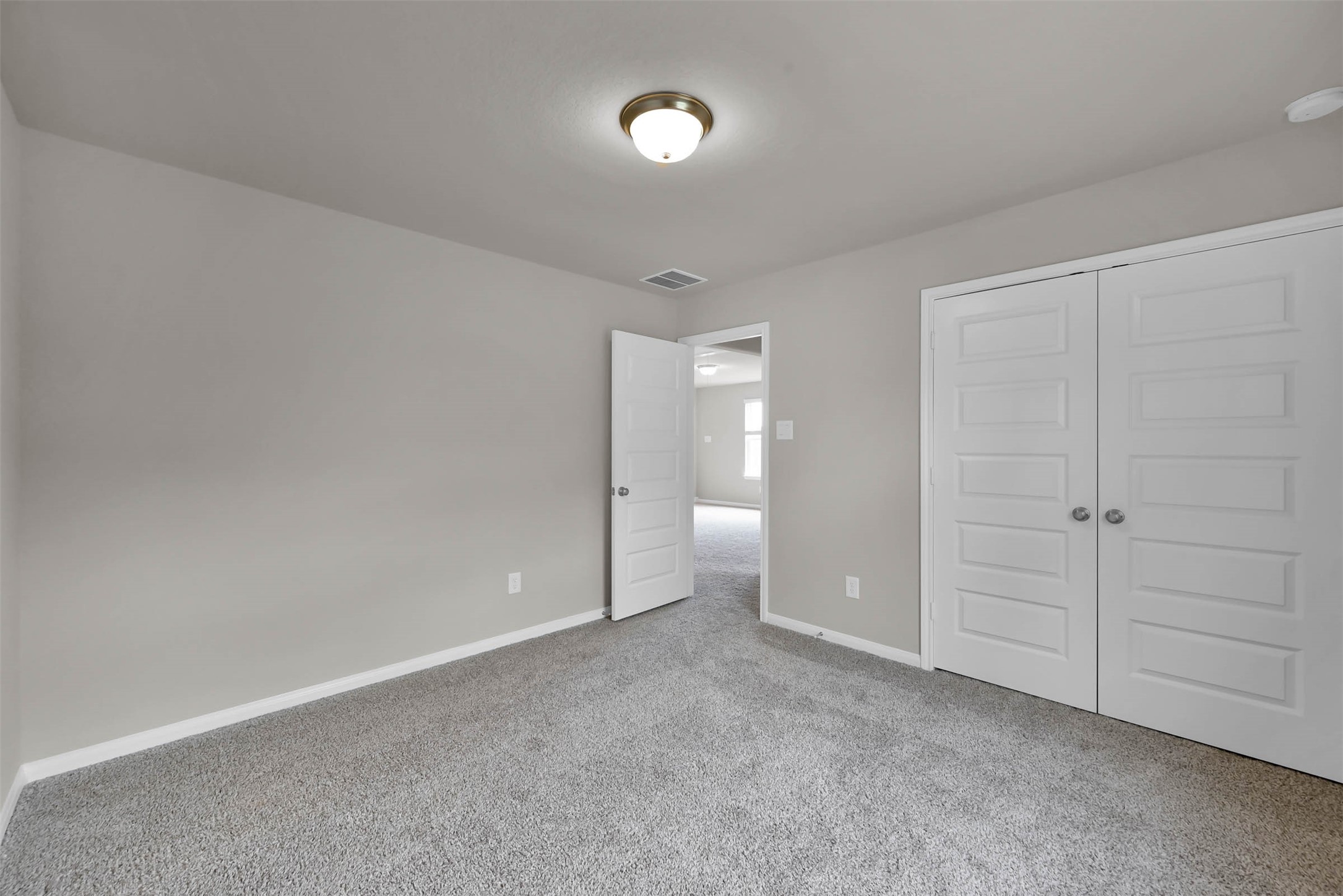 213 Harper Ridge Drive Montgomery, TX 77316 - Photo 24 of 34 a view of an empty room