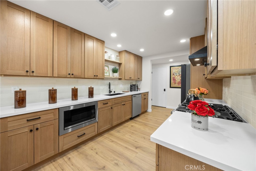 230 Gila Way Placentia, CA 92870 - Photo 12 of 52