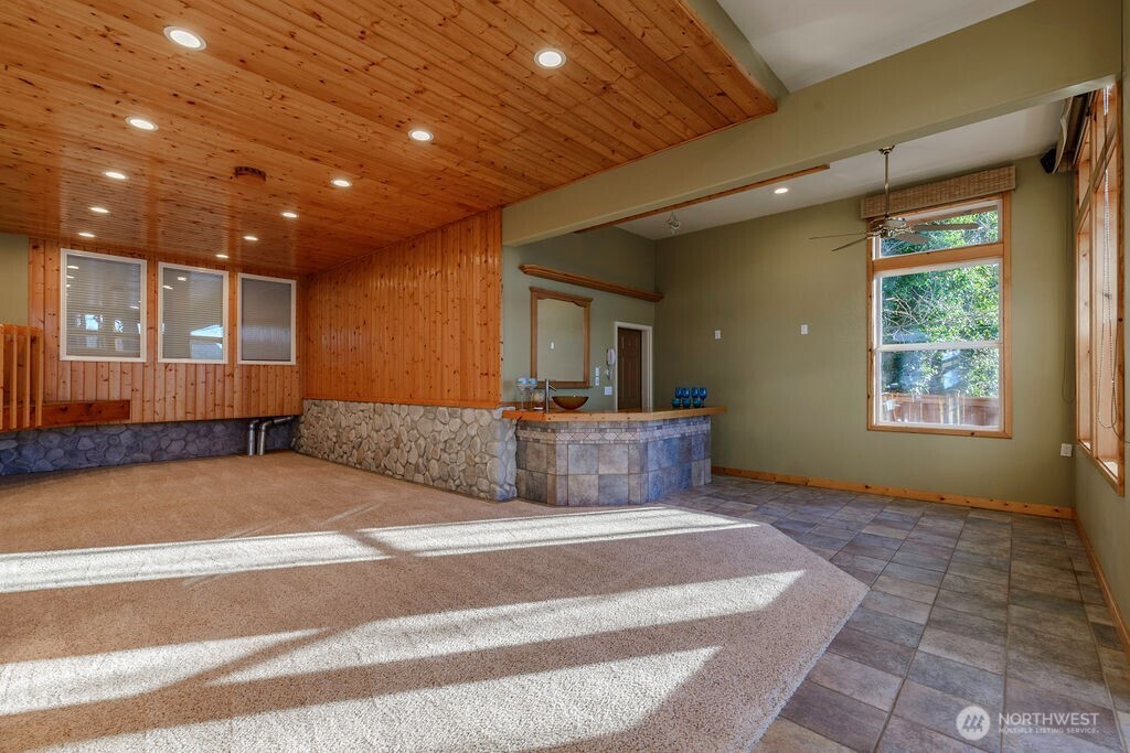 3250 Highway 302 Belfair, WA 98528 - Photo 30 of 40 a view of a livingroom with a patio