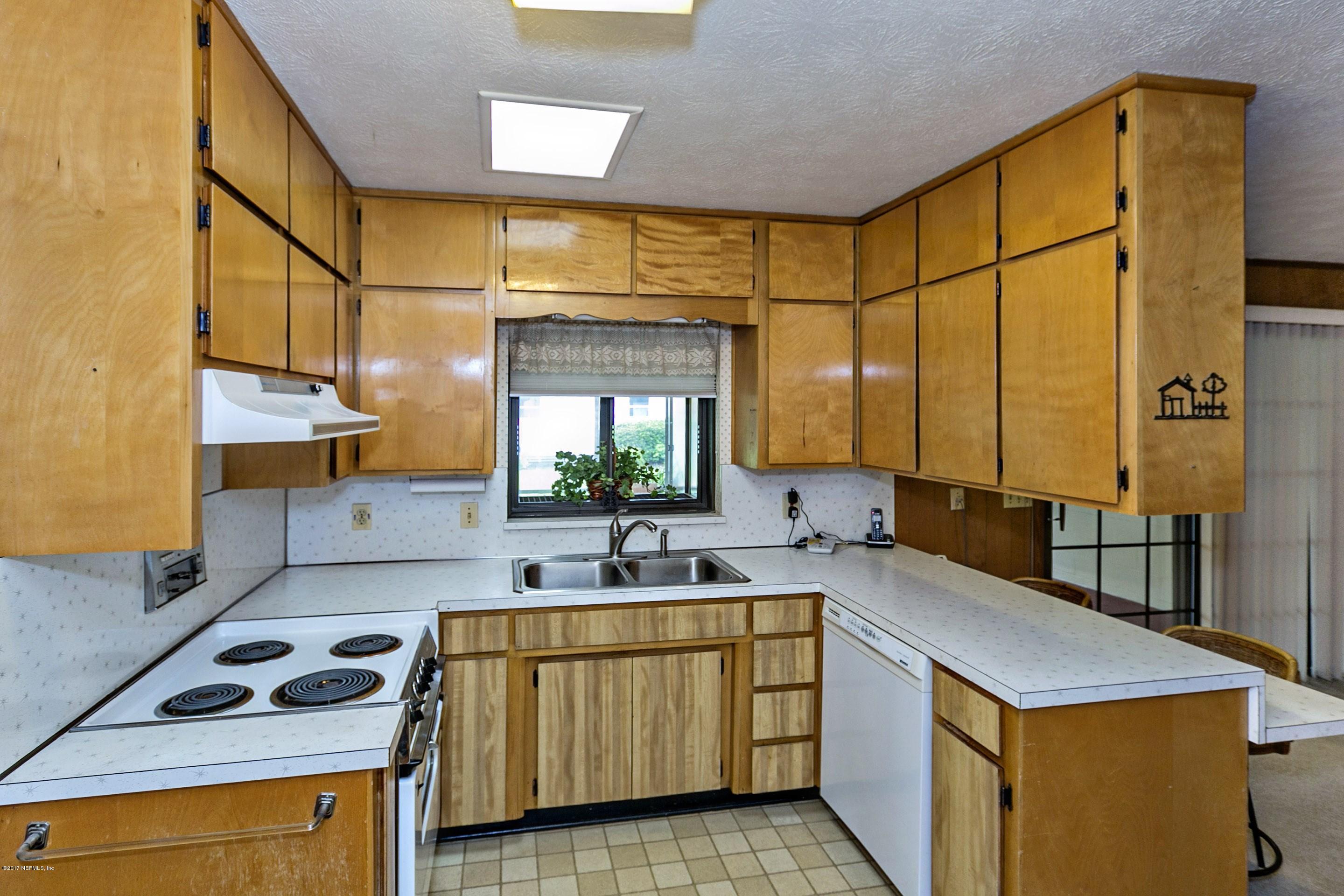 8304 Mathonia Avenue Jacksonville, FL 32211 - Photo 6 of 22 Kitchen