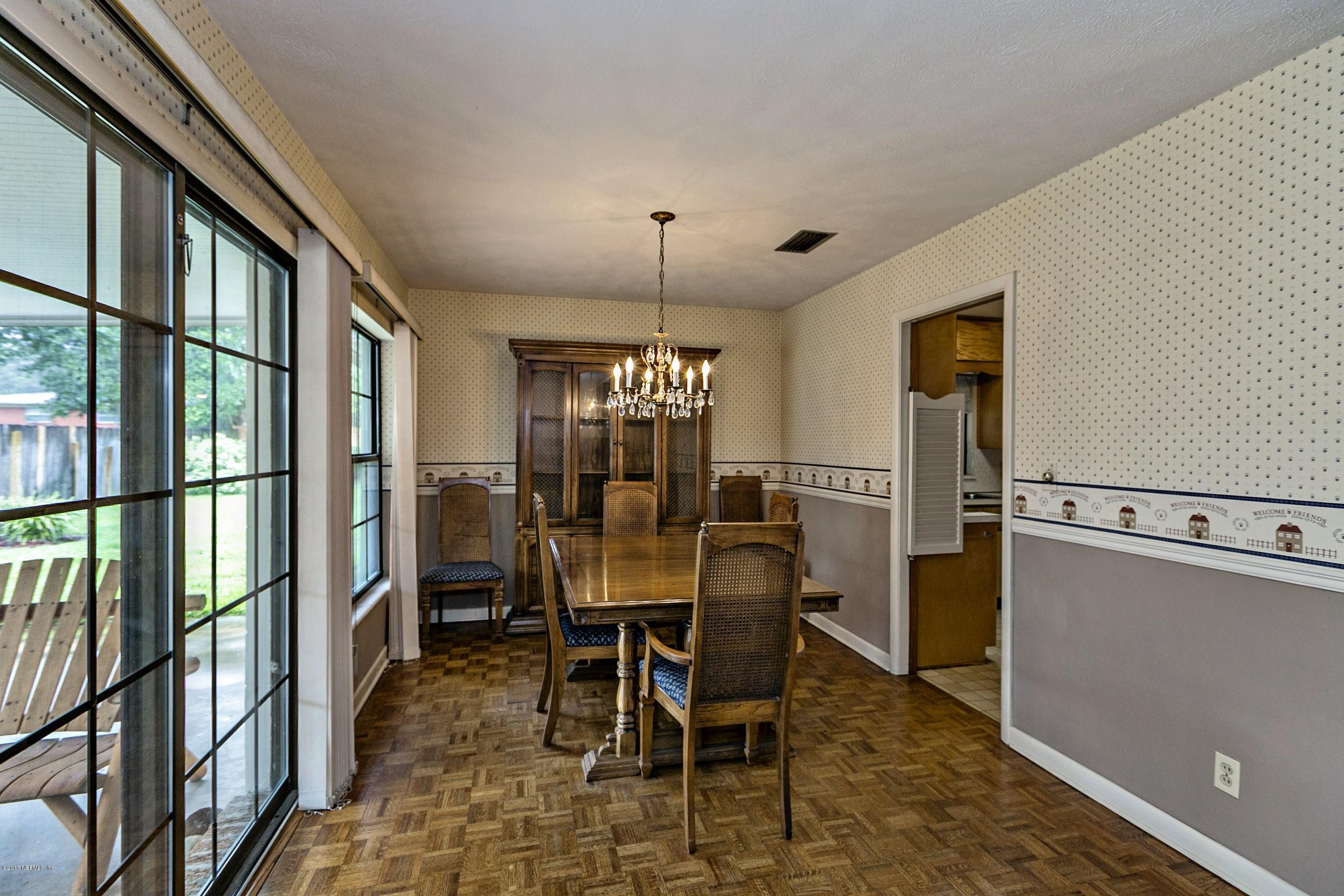 8304 Mathonia Avenue Jacksonville, FL 32211 - Photo 8 of 22 Dining Room