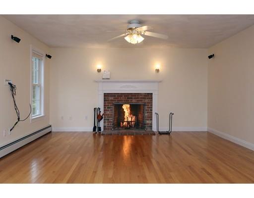 128 Parker Road Lancaster, MA 01523 - Photo 9 of 30