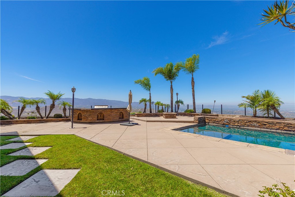 18458 Lakepointe Drive Riverside, CA 92503 - Photo 37 of 53 Gallery Image 37