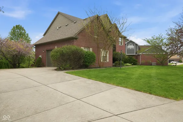 $2,800 | 4091 Huntsman Drive, Zionsville, IN 46077