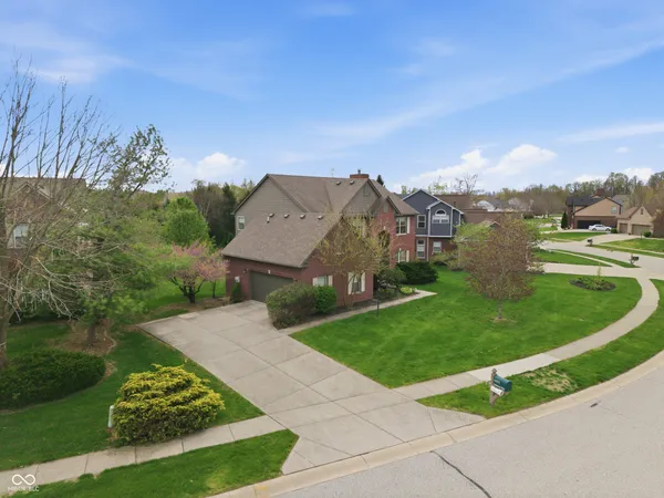 $2,800 | 4091 Huntsman Drive, Zionsville, IN 46077