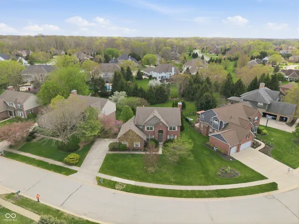 $2,800 | 4091 Huntsman Drive, Zionsville, IN 46077