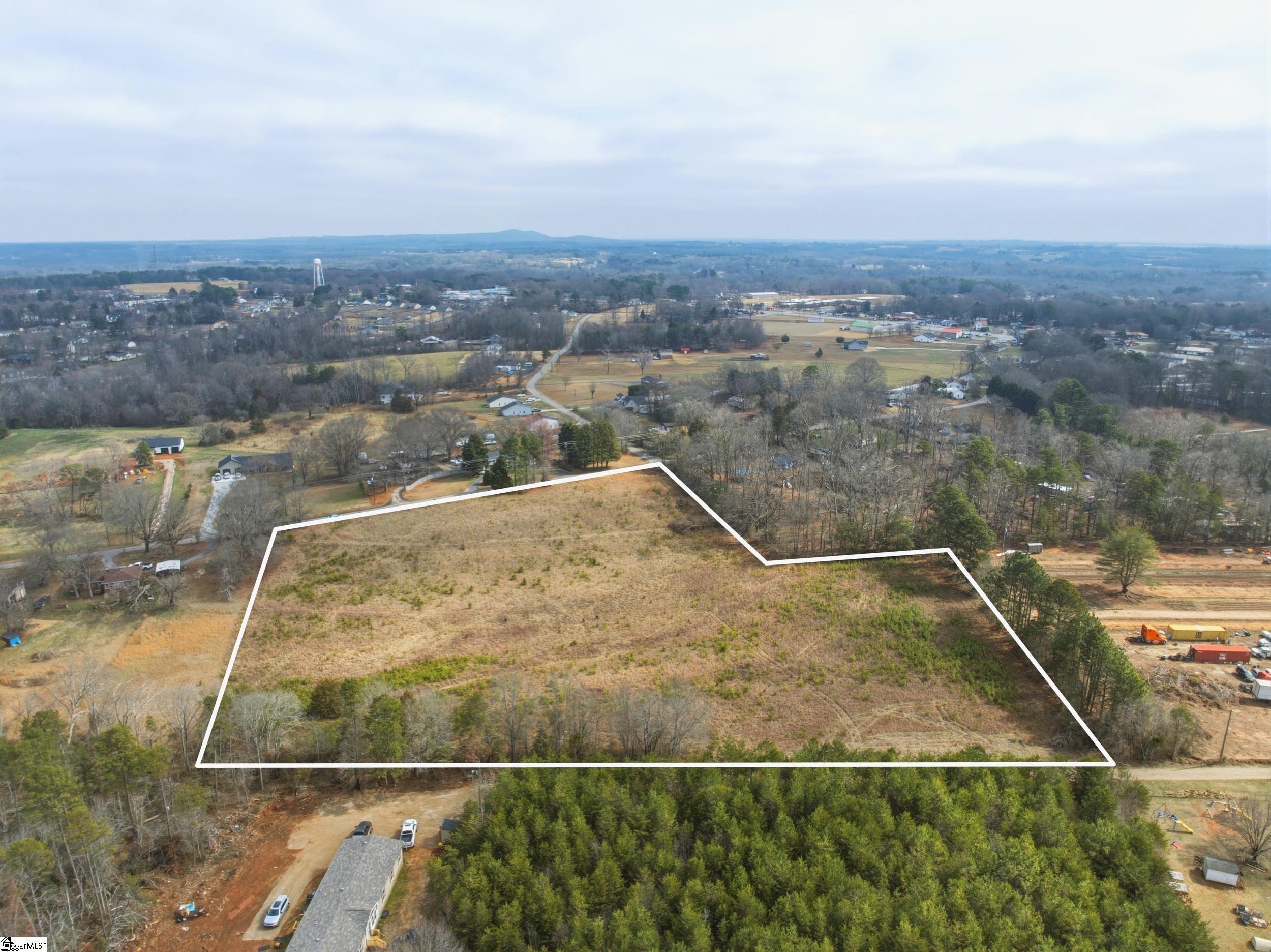211 Hub Greer Road Chesnee, SC 29323 - Photo 4 of 9 Gallery Image 4