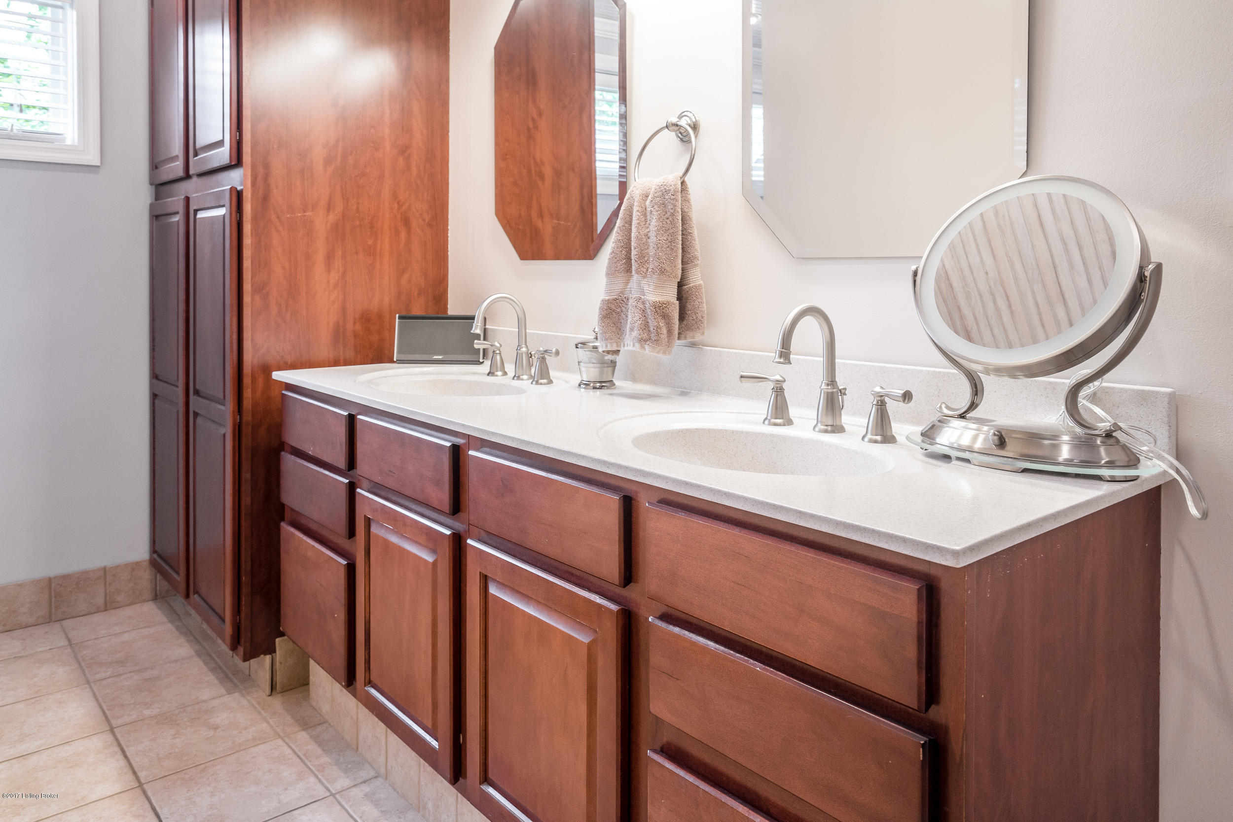 3613 Hanover Road Louisville, KY 40207 - Photo 28 of 52 3613 Hanover Rd-41