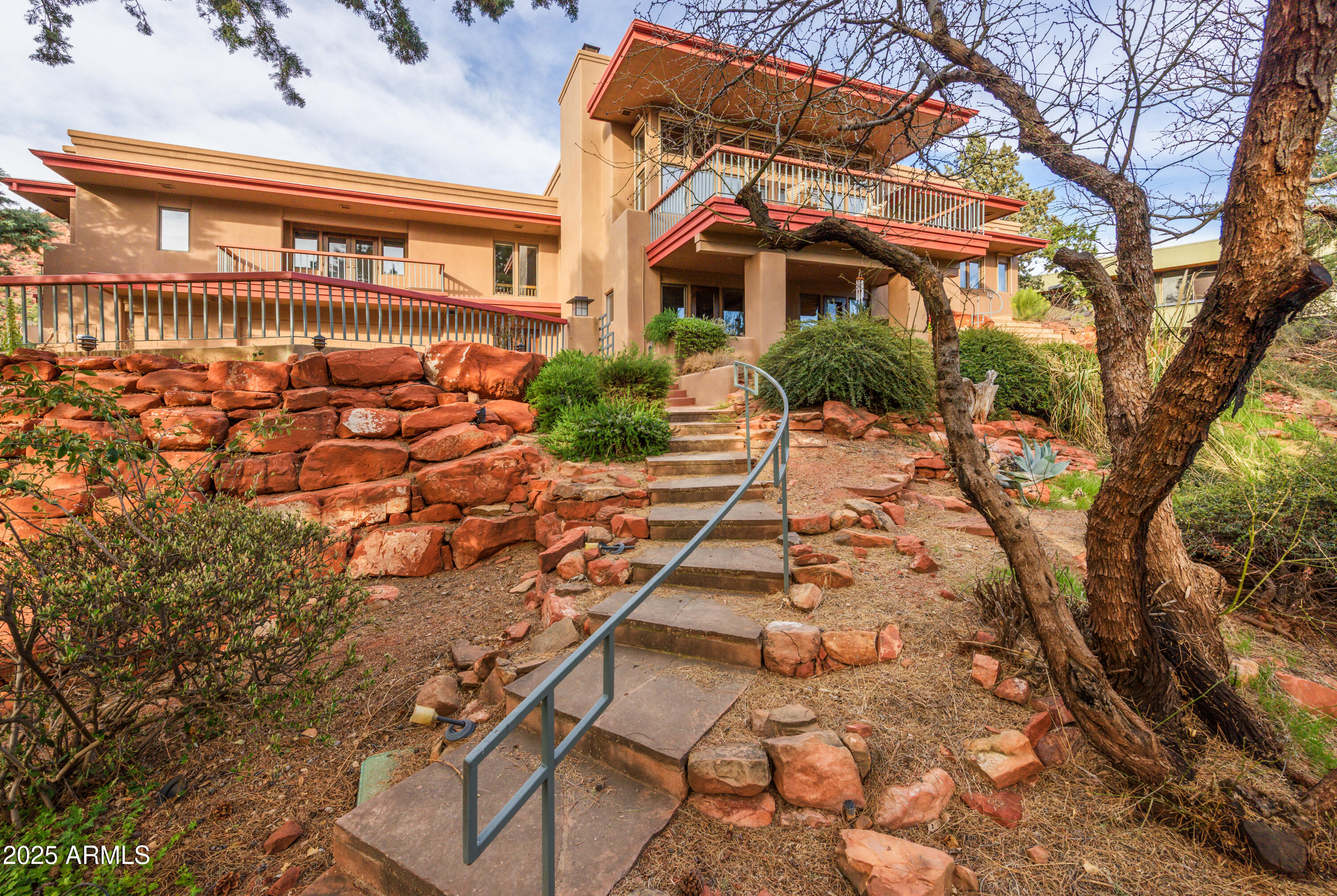 115 Merry Go Round Rock Road Sedona, AZ 86351 - Photo 31 of 33 115 Merry Go Round Rock Rd-28
