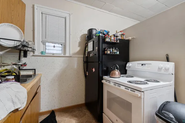 $369,900 | 1613 Hughitt Avenue, Superior, WI 54880