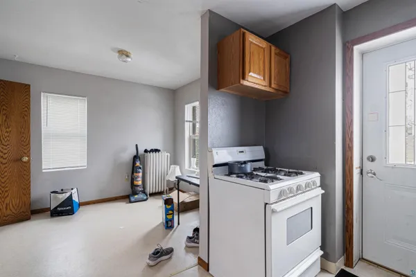 $369,900 | 1613 Hughitt Avenue, Superior, WI 54880