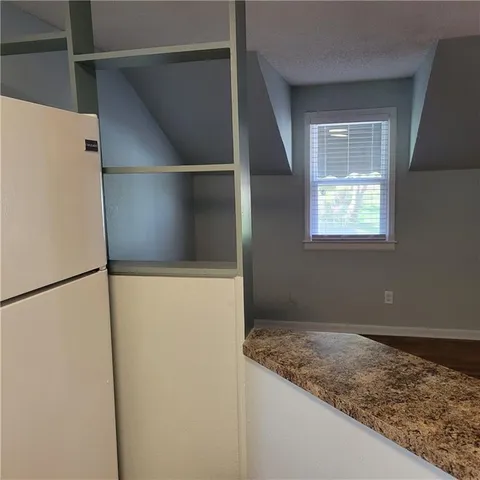 $230,000 | 2022 South Hedges Avenue, Independence, MO 64052