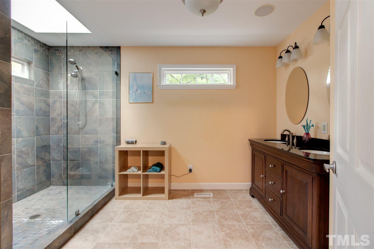 3025 Dixon Road Durham, NC 27707 - Photo 16 of 30 Gallery Image 16