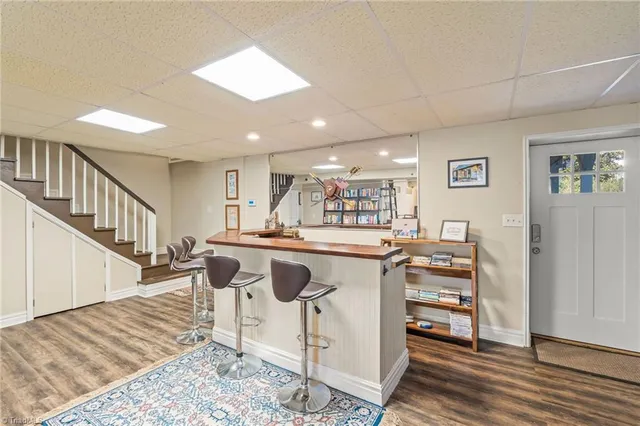 $450,000 | 610 Colonial Drive, High Point, NC 27262