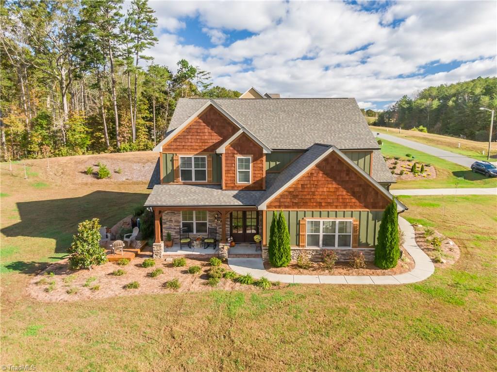 Welcome HOME, welcome to 105 Mountain Ridge Court
