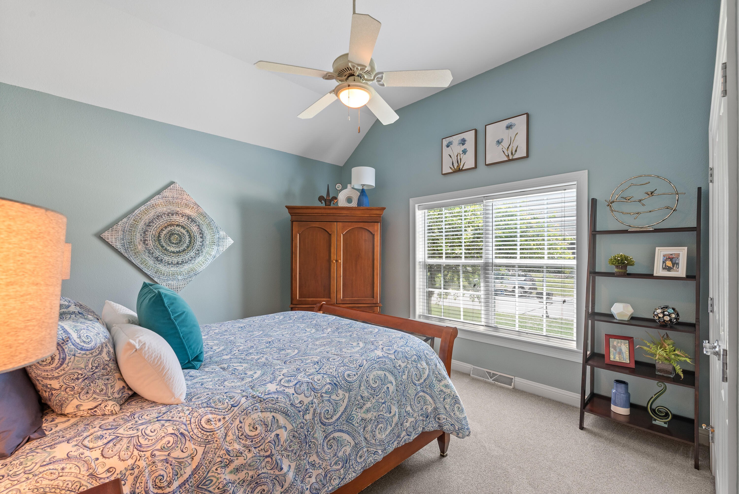 420 Cobblestone Court Slinger, WI 53086 - Photo 16 of 41 420 Cobblestone Ct