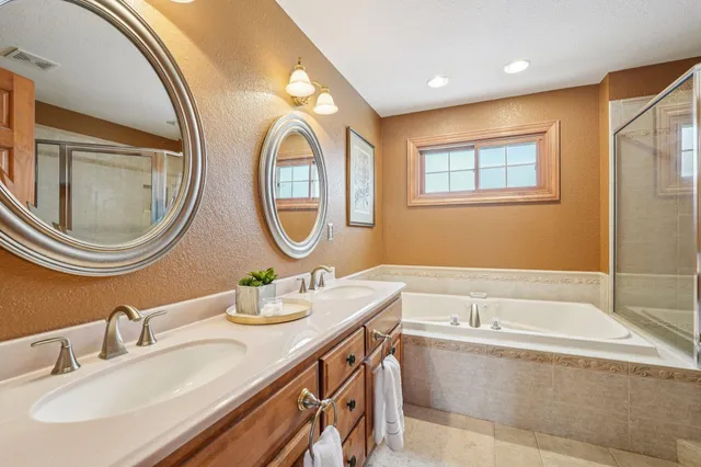 $799,000 | W291N4174 Prairie Wind Circle, Delafield, WI 53072