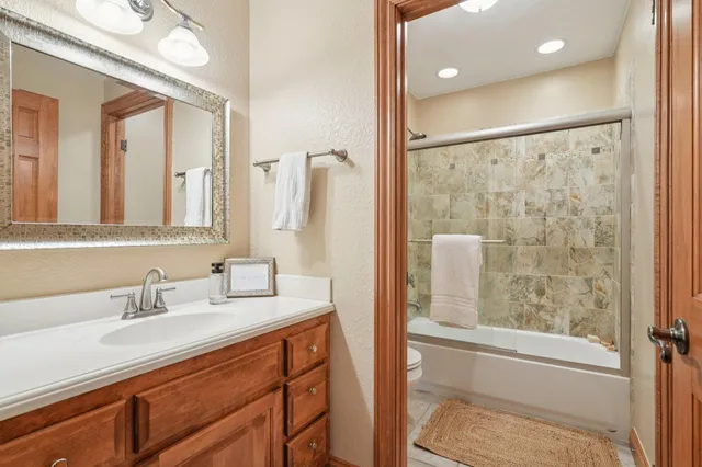 $799,000 | W291N4174 Prairie Wind Circle, Delafield, WI 53072