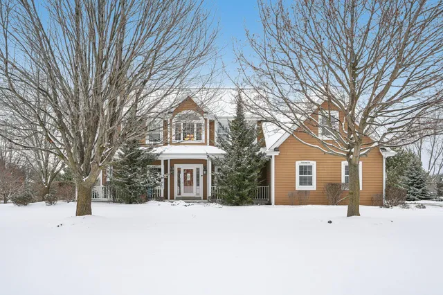 $799,000 | W291N4174 Prairie Wind Circle, Delafield, WI 53072