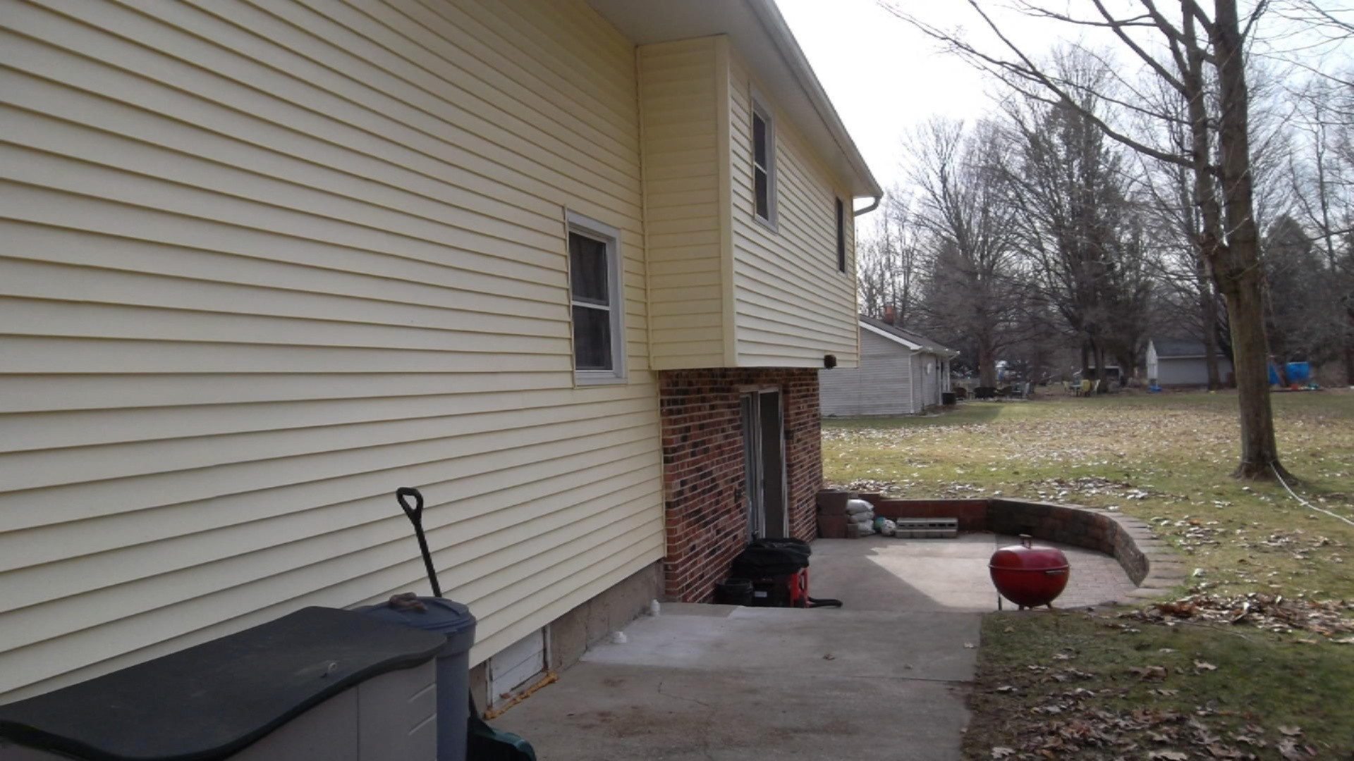 584 Lincoln Road Otsego, MI 49078 - Photo 3 of 43 030