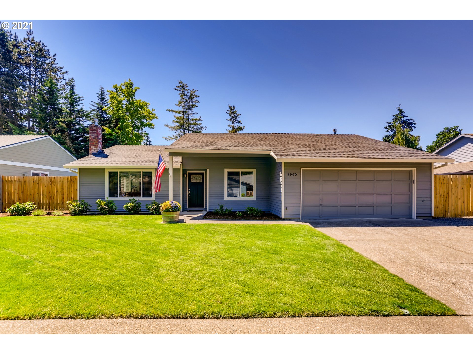 8960 Southwest Arapaho Road Tualatin, OR 97062 - Photo 1 of 29 Gallery Image 1