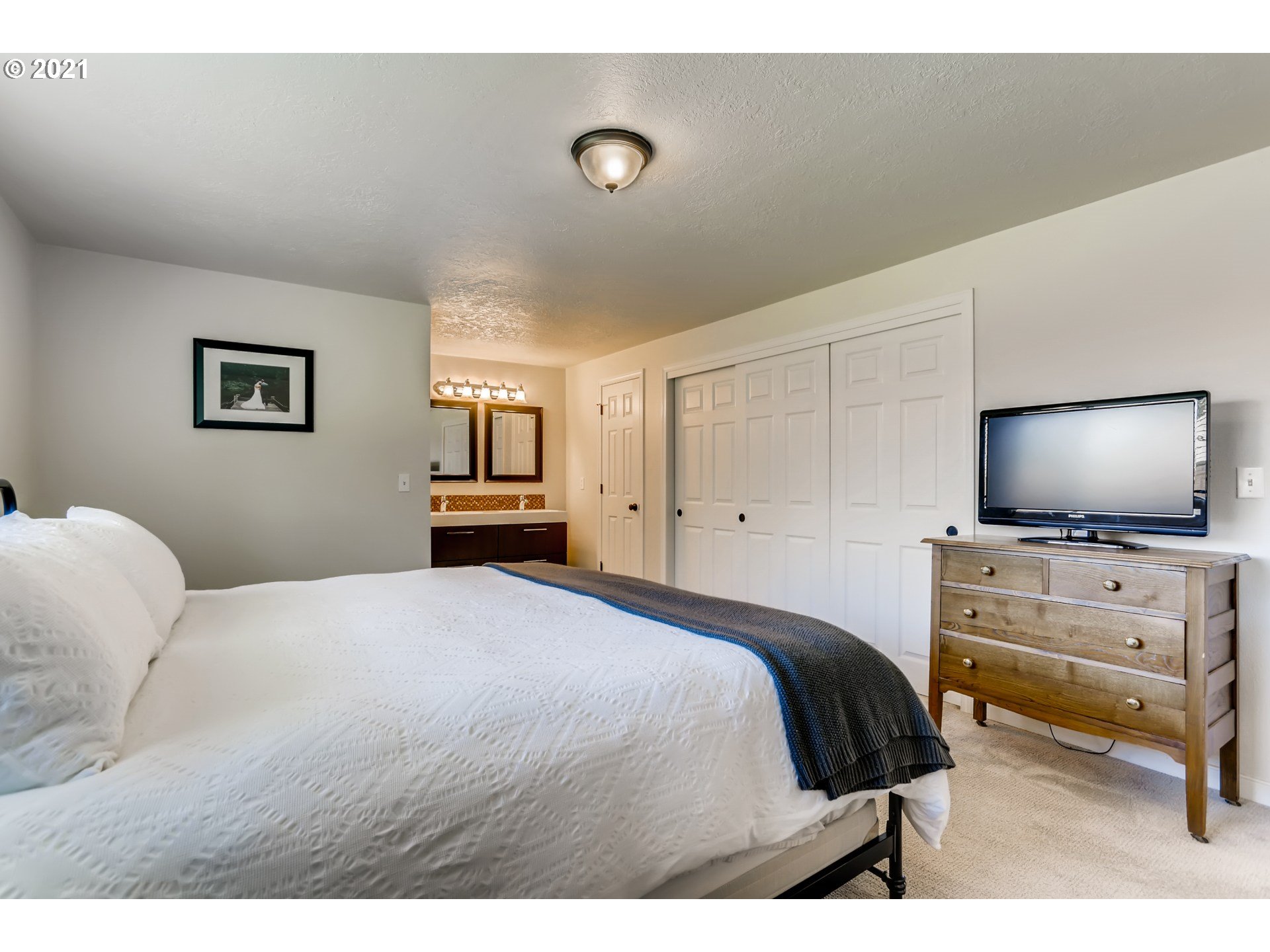 8960 Southwest Arapaho Road Tualatin, OR 97062 - Photo 19 of 29 Gallery Image 19