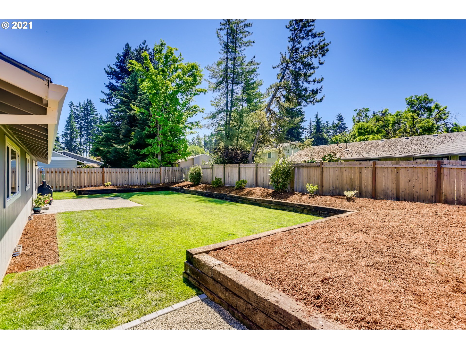 8960 Southwest Arapaho Road Tualatin, OR 97062 - Photo 27 of 29 Gallery Image 27