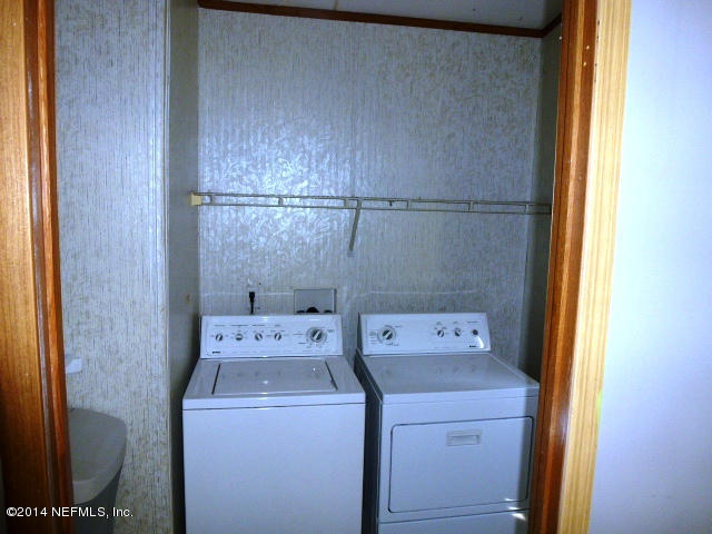 3855 Starratt Road Jacksonville, FL 32226 - Photo 12 of 18 Inside Laundry