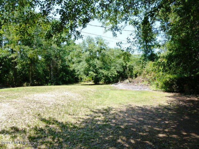 3855 Starratt Road Jacksonville, FL 32226 - Photo 14 of 18 Backyard 1