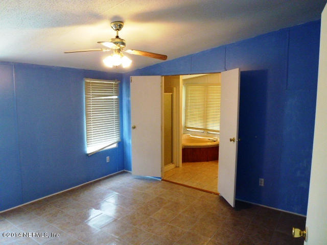 3855 Starratt Road Jacksonville, FL 32226 - Photo 7 of 18 Master Bedroom