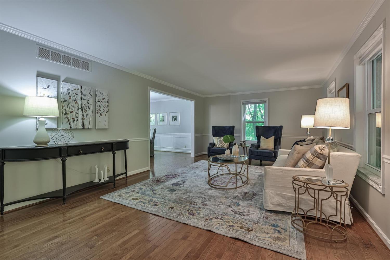7339 Drake Road Cincinnati, OH 45243 - Photo 18 of 50